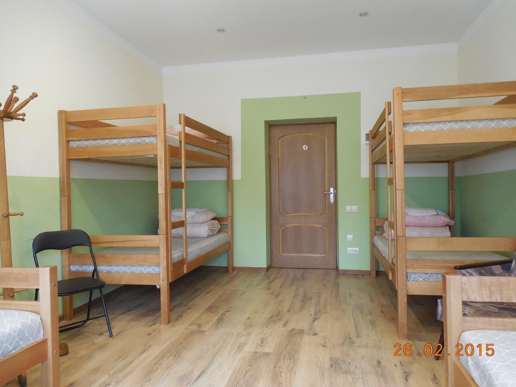 Gogol Park Hostel Рига Стая снимка