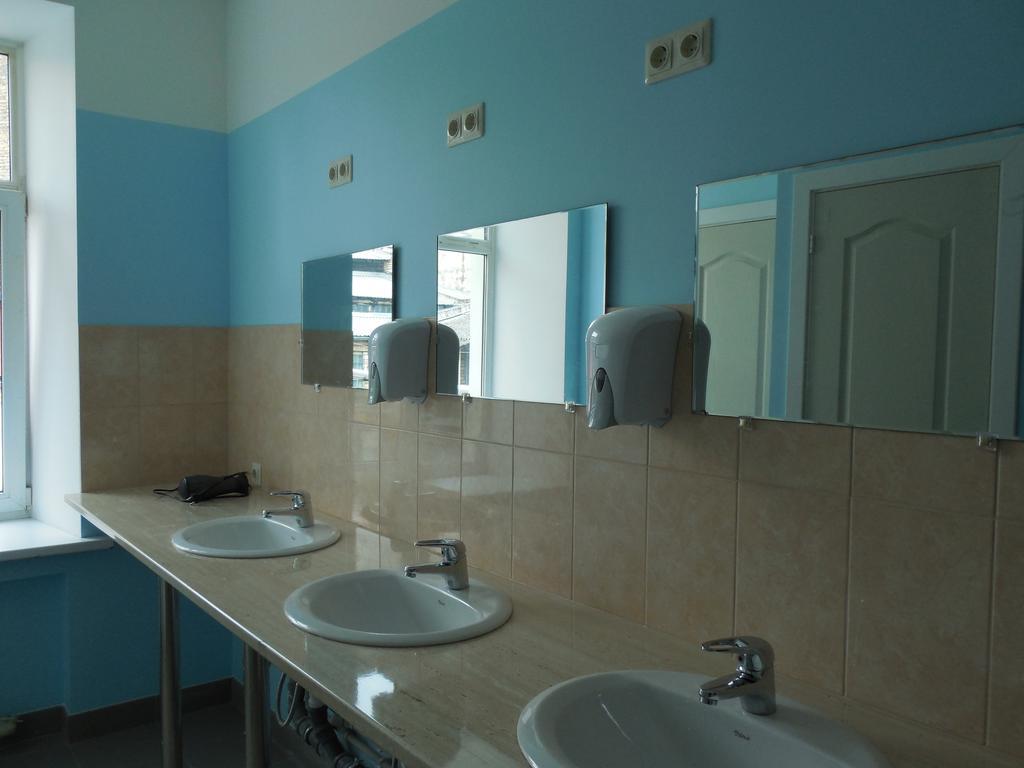 Gogol Park Hostel Рига Екстериор снимка