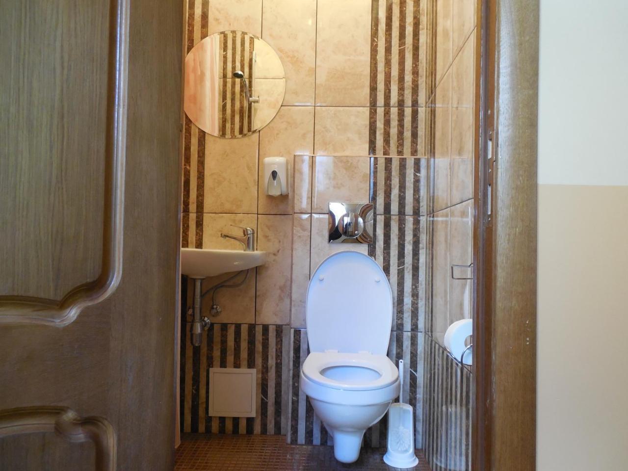 Gogol Park Hostel Рига Екстериор снимка