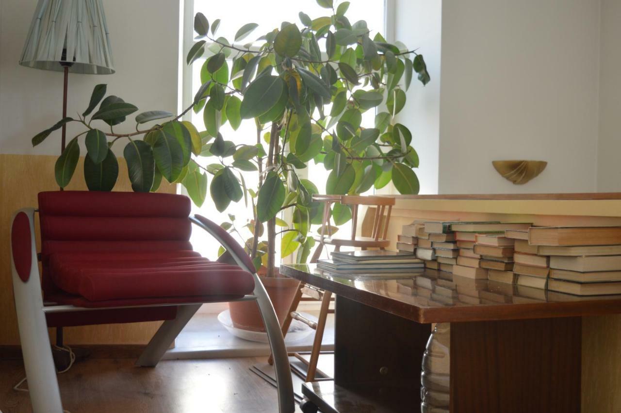 Gogol Park Hostel Рига Екстериор снимка