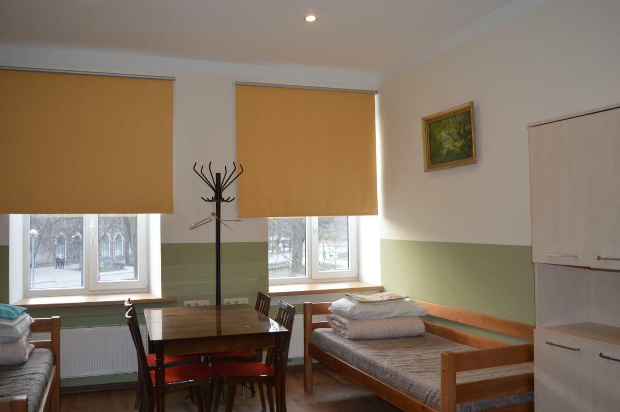 Gogol Park Hostel Рига Екстериор снимка