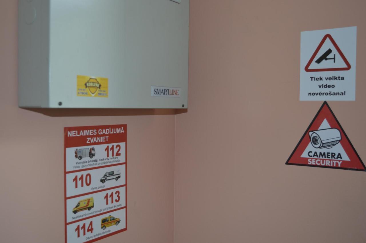 Gogol Park Hostel Рига Екстериор снимка